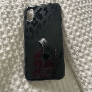 iPhone X/Xs Loopy Case in Matte Black Leopard